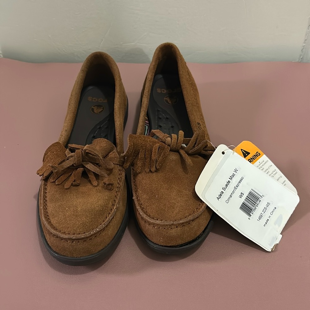Crocs  Adela women’s moccasins NWT